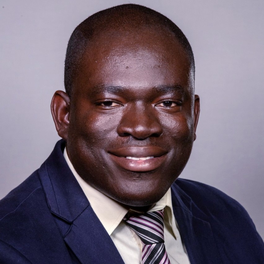 Volunteers build community