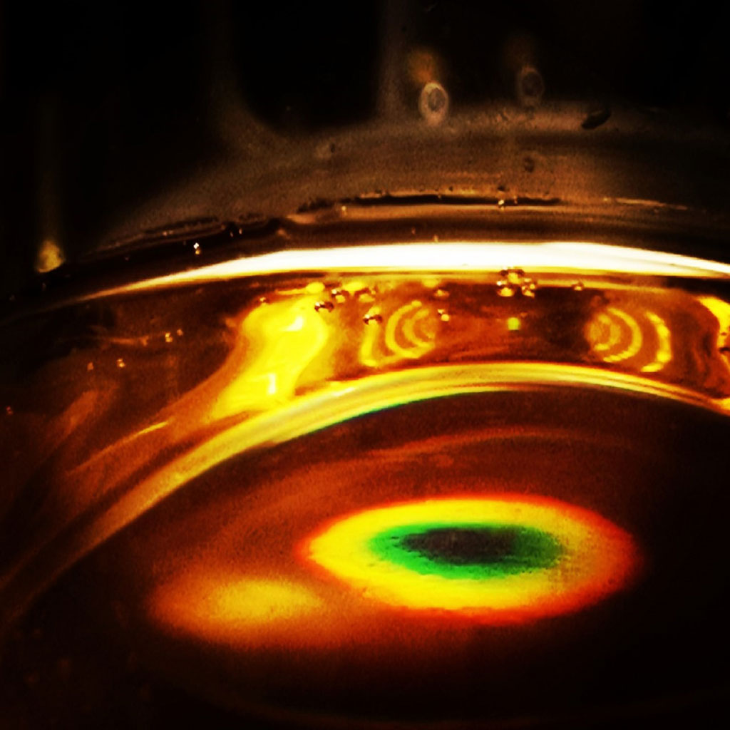 Wine glass caustics