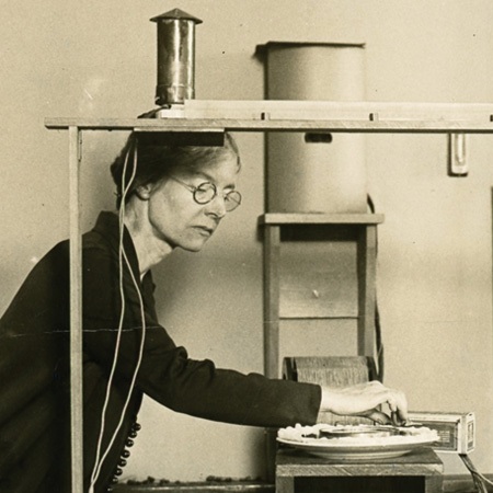 An Early Start for Women in Optics
