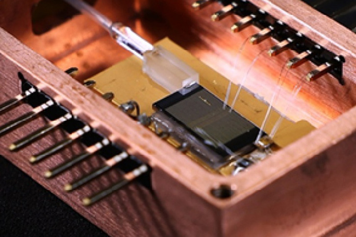 Prototype of a new kind of ultrafast laser.
